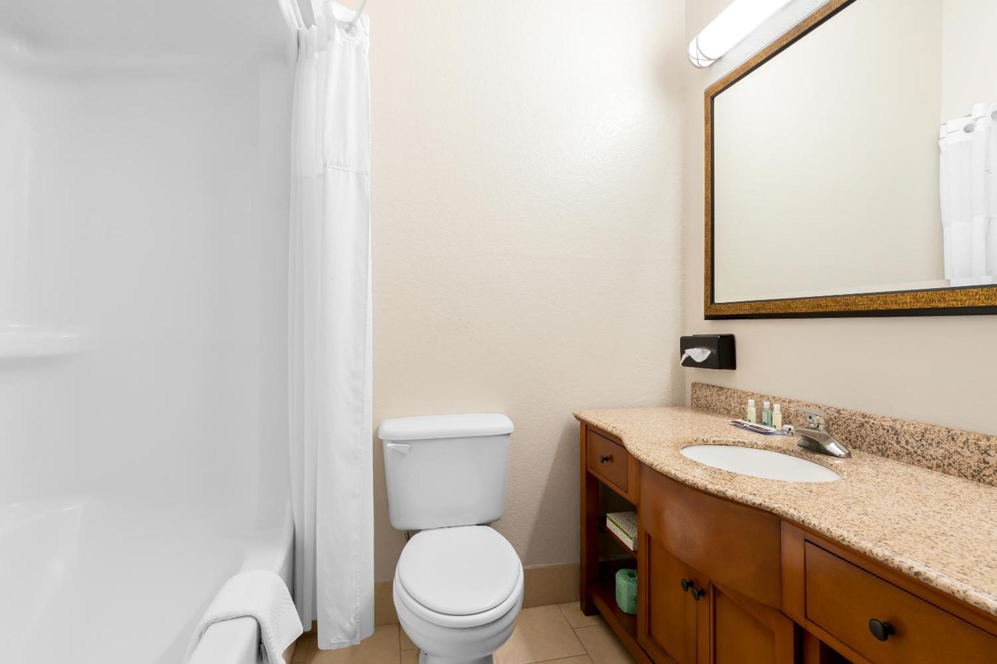 Quality Inn & Suites Mcalester Zewnętrze zdjęcie