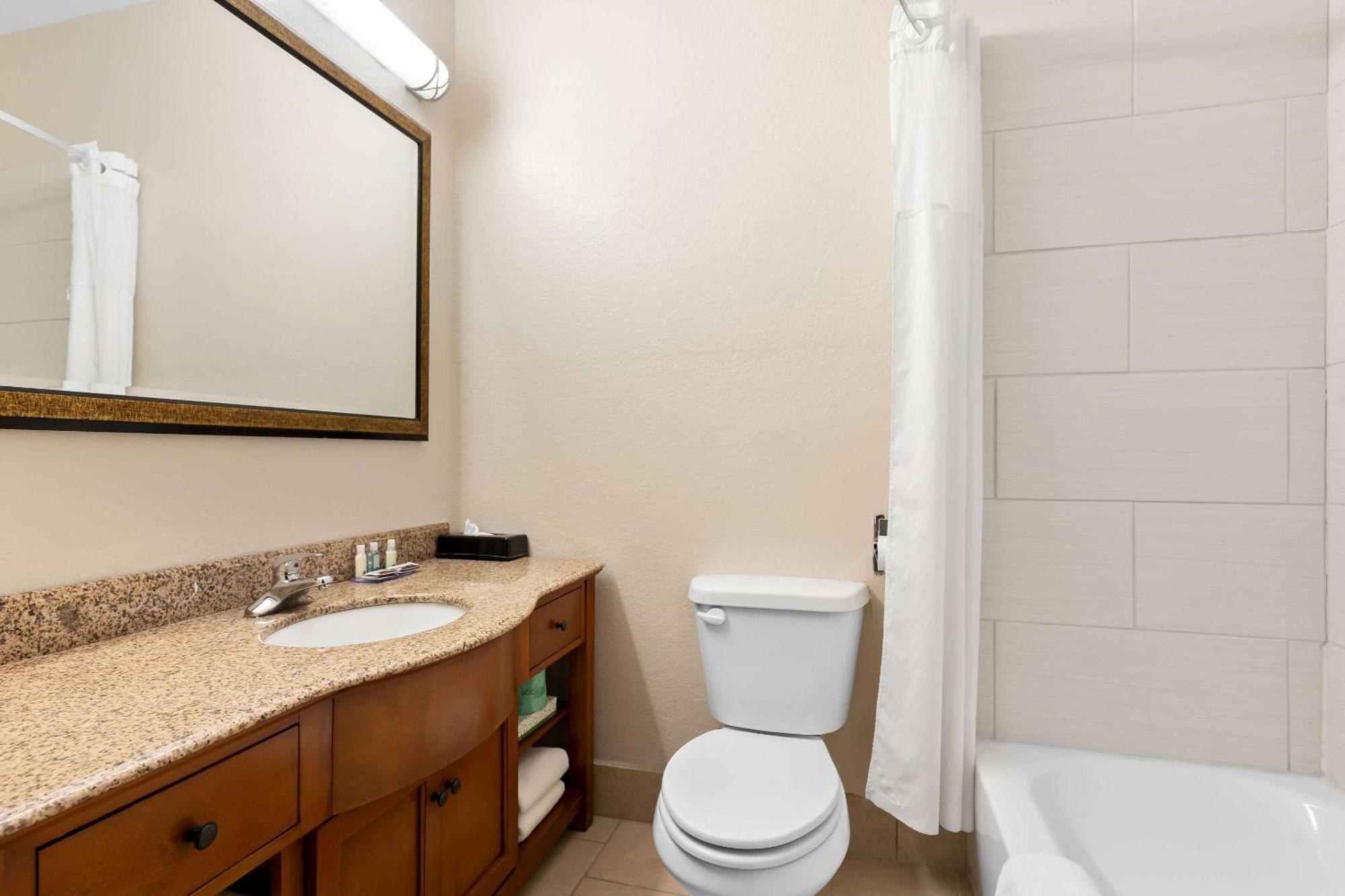 Quality Inn & Suites Mcalester Zewnętrze zdjęcie